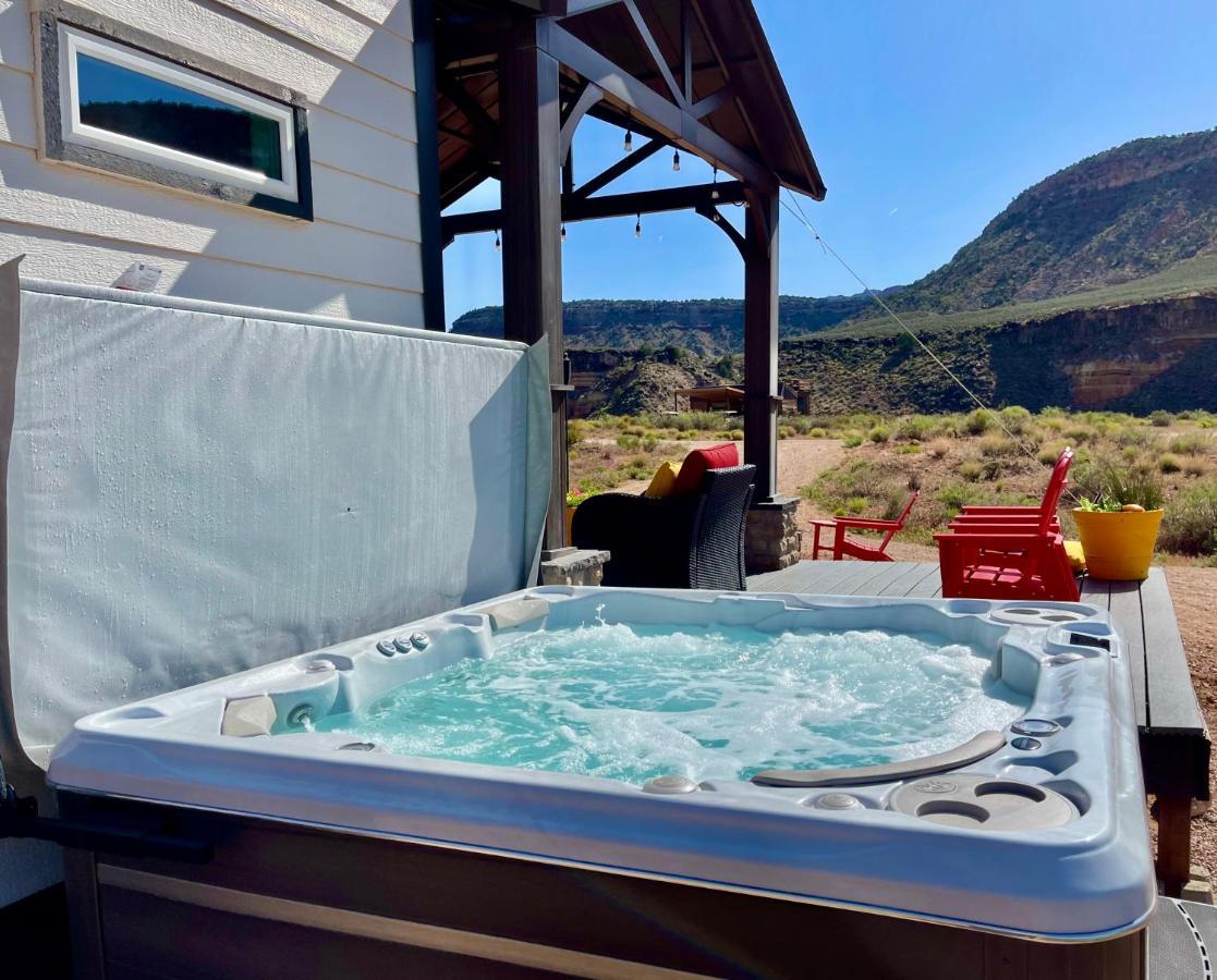 Zions Tiny Oasis Guest House เวอร์จิน ภายนอก รูปภาพ